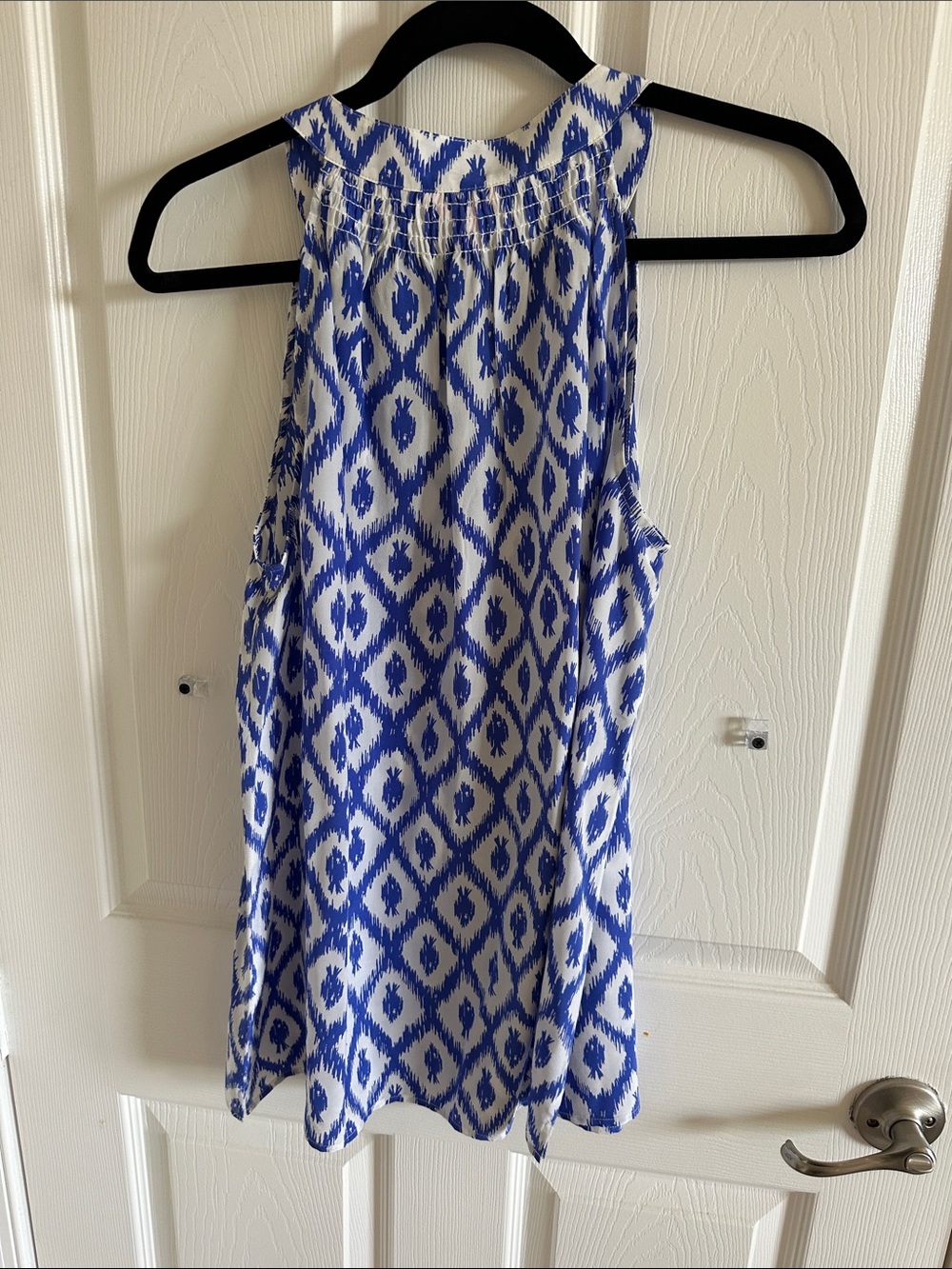 Woman’s Blue Ikat Print Sleeveless Shirt - Picture 4 of 5